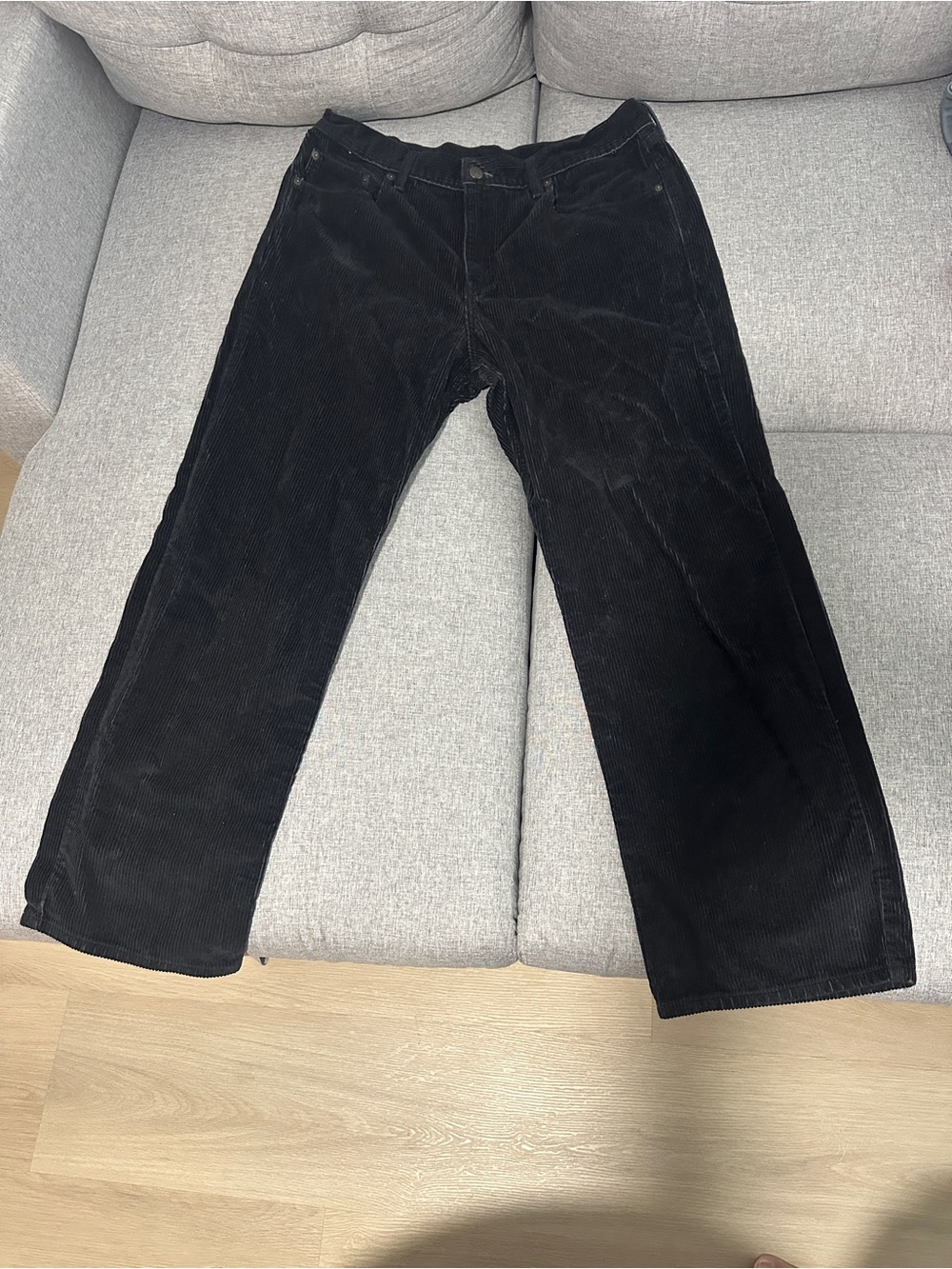Levi's Black Corduroy Straight-Leg Men's Pants W33 / L30